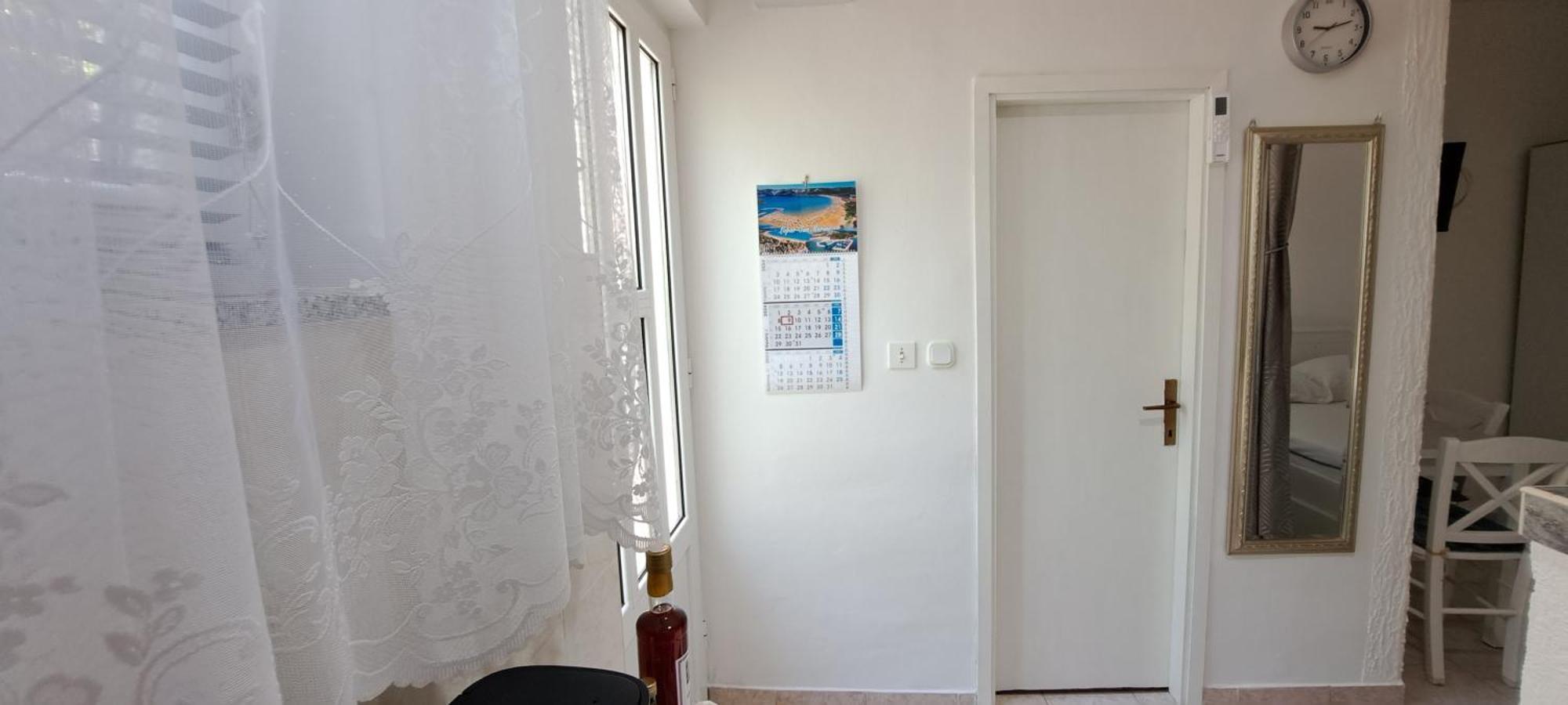 Apartmani Ana-Lora Lopar Ngoại thất bức ảnh